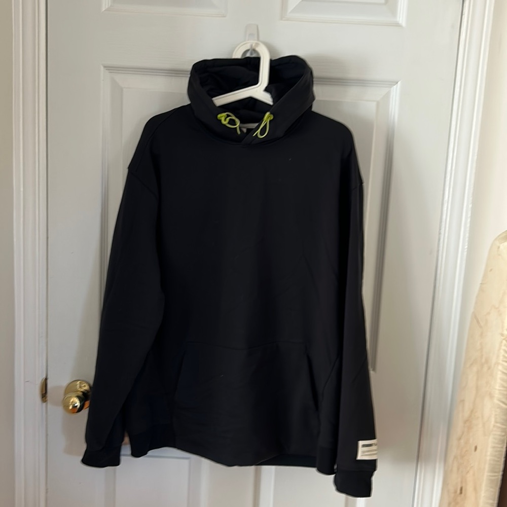 NWOT Comfortable Capsule Hoody Sweater. XL Brand-FREE FWD. New never wor…